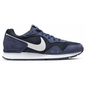 Nike Venture Runner M 42 EUR