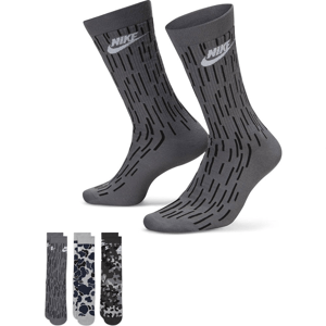 Nike Everyday Essential Crew Socks (3 Pairs) S