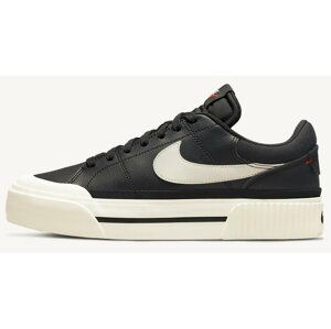 Nike Court Legacy Lift W 40 EUR