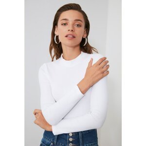 Trendyol White Slim Fitted Stand Collar Ribbed Flexible Knitted Body