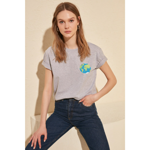 Trendyol Grey Embroidered Semi-Fitted Knitted T-Shirt