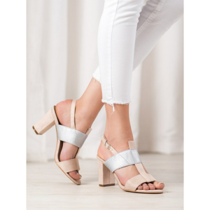 STYLISH VINCEZA SANDALS