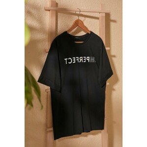 Trendyol Black Printed Asymmetric Knitted T-Shirt