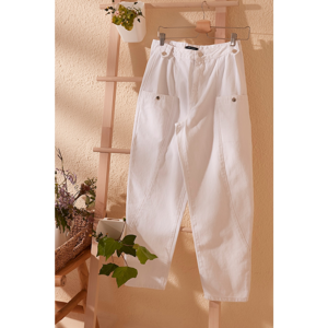 Trendyol White Pocket Detailed High Waist Balloon Jeans