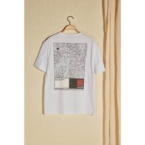 Trendyol White Men's Oversize Fit Back Printed T-Shirt