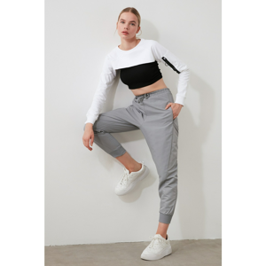Trendyol Dried Rose Parachute Fabric Detailed Loose Jogger Sports Sweatpants