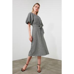 Trendyol MultiColored Beltgoose Foot Dress