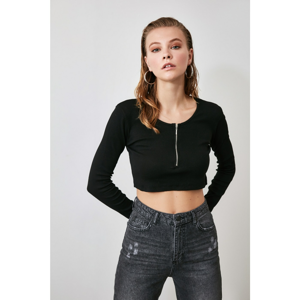 Trendyol Black Fitilli Crop Knitted Blouse