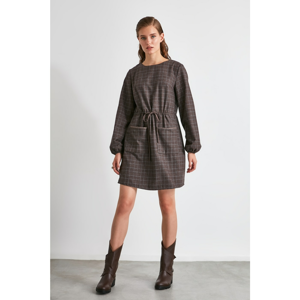 Trendyol Brown Clamping and Pocket Detail Dress
