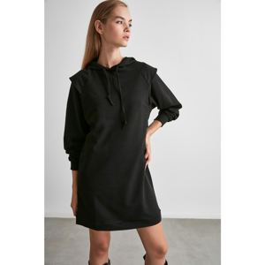 Trendyol Black Shoulder Detailed Oversize Knitted Dress