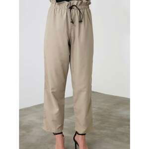 Beige Women's Shortened Trousers Trendyol - Women