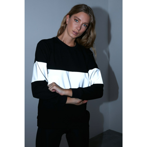 Trendyol Black Reflector Detailed Basic Knitted Sweatshirt