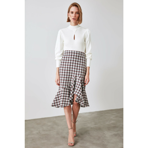 Trendyol Burgundy Flywheel Skirt