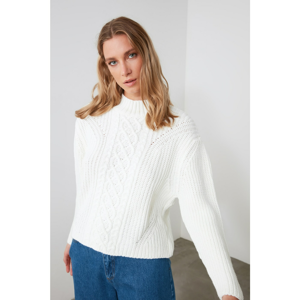 Trendyol Ekru KnitTed Detailed Knitwear Sweater