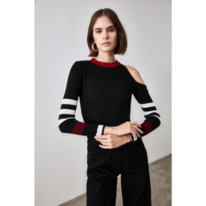 Trendyol Black Shoulder Detailing Knitwear Sweater