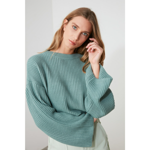 Trendyol Mint Crop and Spanish Sleeve Knitwear Sweater