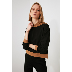 Trendyol Knitted Sweatshirt with Black Block hoodie