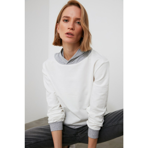 Trendyol Knitted Sweatshirt with White Block Hood