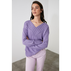 Trendyol Lila V Collar Knitwear Sweater