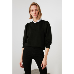 Trendyol Knitted Sweatshirt with Black Collar DetailING
