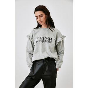 Trendyol Basic Knitted Sweatshirt with Ruffly Printed Grey Sleeves