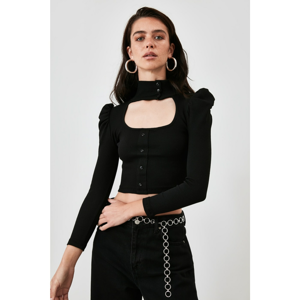 Trendyol Knitted Blouse with Black Collar Detailing