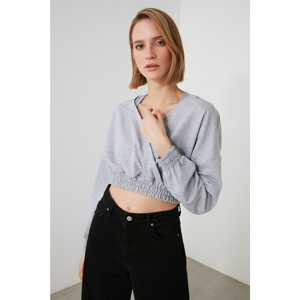 Trendyol Gray Crop Cruise Knitted Sweatshirt