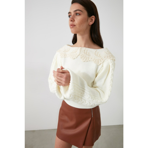 Trendyol Ekru Collar Detailed Knitwear Sweater