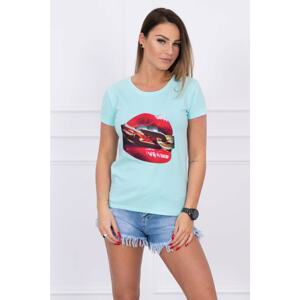 Blouse with red lips print mint