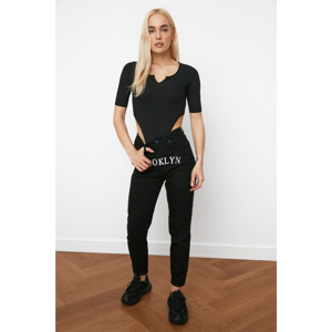 Trendyol Black Collar and Waist Detailed Snap Knitted Body