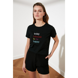 Trendyol Basic Knitted T-Shirt WITH Black Embroidery