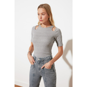 Trendyol Grey Cut Outlu Wick Knitted Blouse