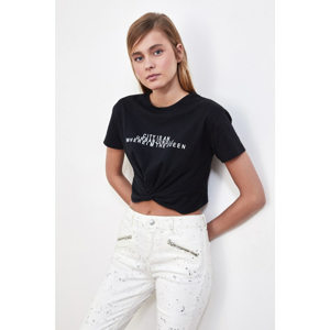 Trendyol Black Printed Crop Knitted T-Shirt