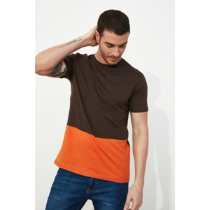 Trendyol Brown Men's Regular Fit Panel Short Sleeve T-Shirt