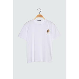 Trendyol White Embroidered Semifitted Knitted T-Shirt