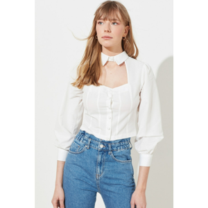 Trendyol Ekru Square Collar Shirt