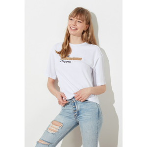 Trendyol Loose Knitted T-Shirt WITH White Sequin Embroidery