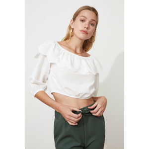 Trendyol Ekru Flywheel Detailed Blouse