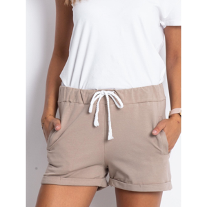 Ladies´ beige cotton shorts