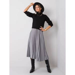 Ladies´ gray pleated skirt