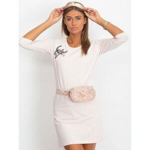 Light pink women´s dress with a patch