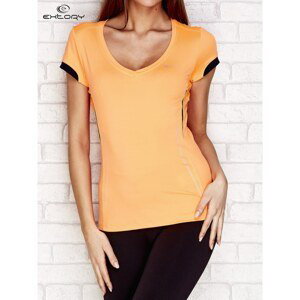 Orange t-shirt with modeling stitching
