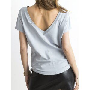 T-shirt with light grey neckline at back