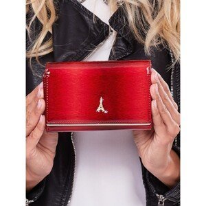 Women´s red lacquered wallet made of natural leather