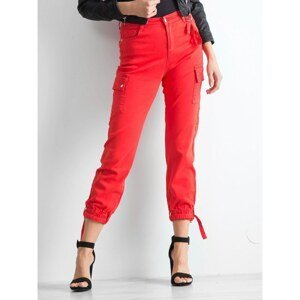 Red trousers with pockets