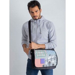 Men´s black shoulder bag with a print