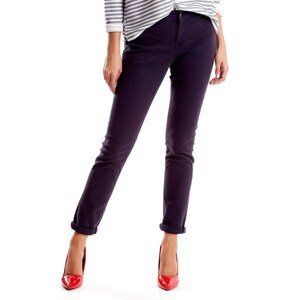 Gray women´s pants with straight legs