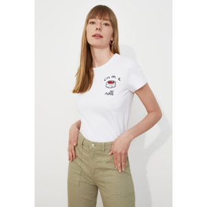 Trendyol White Embroidered Basic Knitted T-Shirt