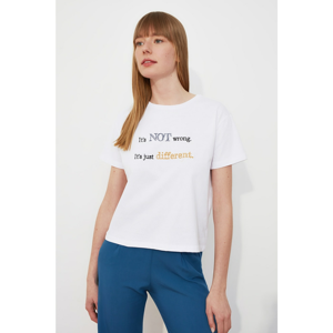 Trendyol White Embroidered Semifitted Knitted T-Shirt