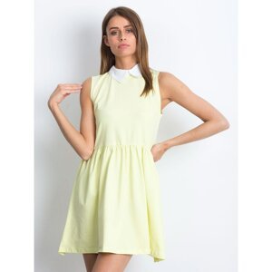Yellow dress with a collar